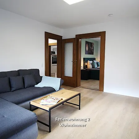 Apartment 3 Zimmerwohnung In Naehe Uniklinik, Free Parking