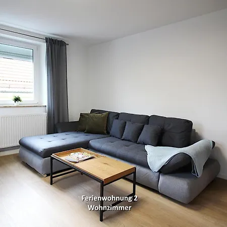 Apartment 3 Zimmerwohnung In Naehe Uniklinik, Free Parking *